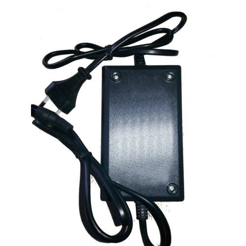 Sprayer Battery Charger 04