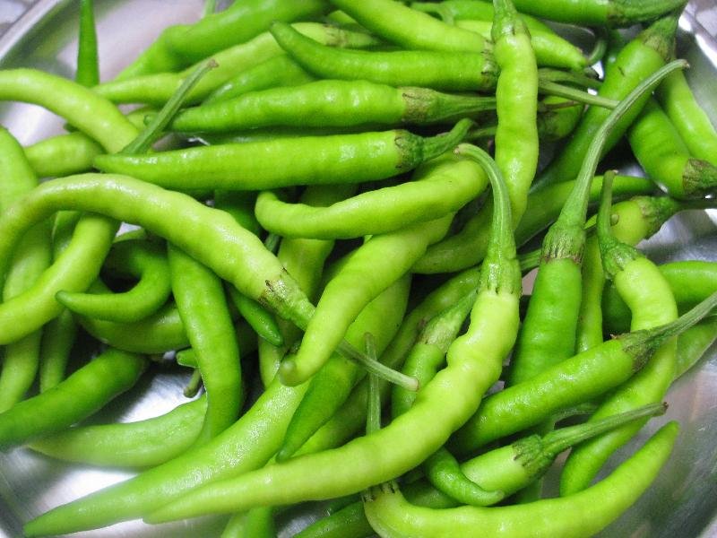 Fresh Green Chilli 01