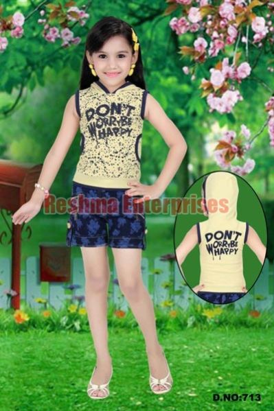 Girls Denim Shorts (D.No. : 713)