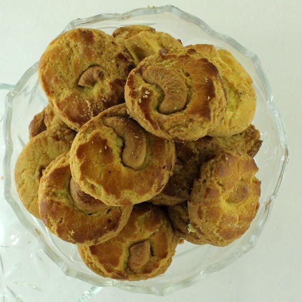Kaju Pista Cookies