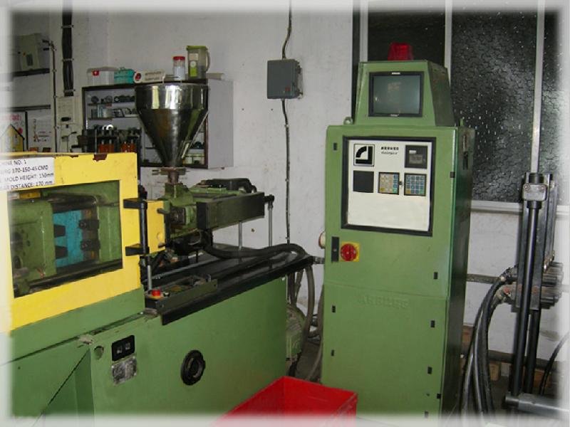 Injection Moulding Service 04