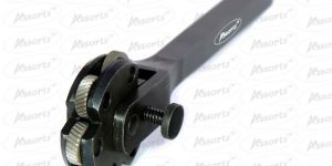 Wheel Revolving Knurling Tool