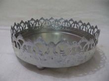 Round Plate Metal Cake Stand