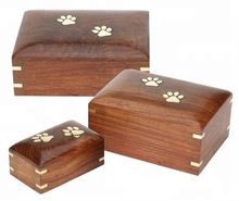 Wooden Paw Pet Cremation Urn