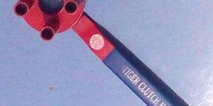 CLUTCH PULLER TOOLS FOR BYKE USE PULSAR 4 HOLE