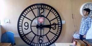 6 Feet Gps Auto-reset Tower Clock