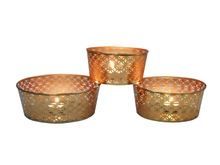 Metal tub T-light holder