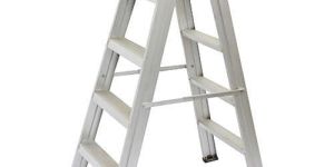 FOLDABLE TELESCOPIC LADDER