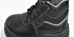 Ultima High Ankle Safety Shoes