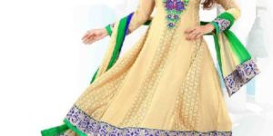 Pakistani Salwar Kameez