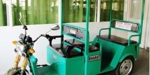 6 Seater Battery Operated Rickshaw