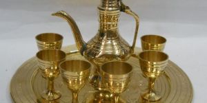 Wine Glass Surahi and Tray