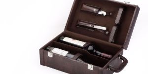Wooden And Leather Wine Box