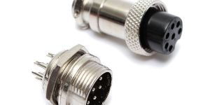 Electronic Connectors