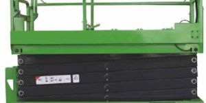 Self Propelled Scissor Lift