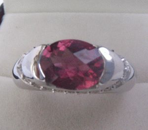 White Gold Ring with Pink Tourmaline and Diamonds