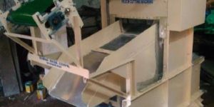 Detergent Pouch Cutting Machine