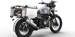 MOTORCYCLE RENTAL INDIA