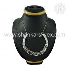 Stylish 925 Sterling Silver Garnet Gemstone Necklace Jewelry