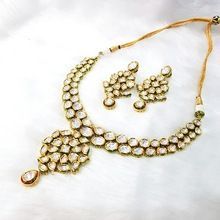 Pendant Necklace Earring Maang Tika Set