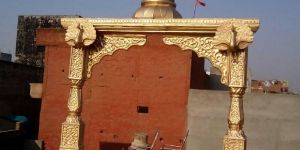 Rajwada Style Wedding Entrance Decoration Gate