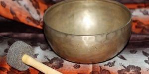 Old Traditional Handmade Singing Bowl