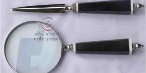 White Handle Magnifying Lens