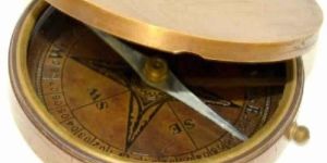 Vintage Flat Compass
