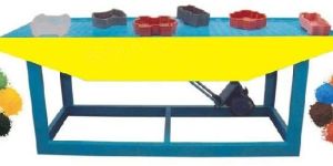 Paver Block Vibrator Table Machine