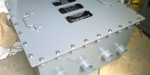 LINK BOX WITH SVL FOR EHV CABLE EARTHING