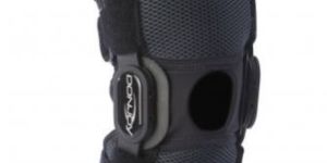 Donjoy Playmaker II Knee Brace