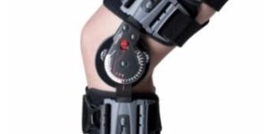 Donjoy XACT ROM Knee Brace