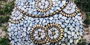 M.O.P LADIES HAND CLUTCH