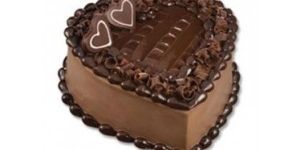 CHOCOLATE HEART SHAPE CAKE
