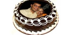 CHOCOLATE TRUFFLE PICTURE CAKE