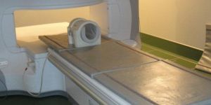 GE Signa Profile MRI Scanner