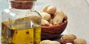 Wood Pressed Groundnut Oil