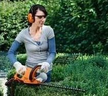Electric Hedge Trimmers