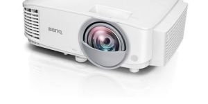 Ultra Short Throw Projectors
