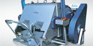 Die Punching & Creasing Machine