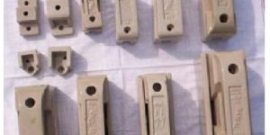PORCELAIN INSULATOR FUSE