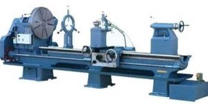 Heavy Duty Lathe Machine