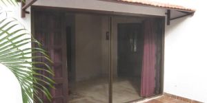 ROLLER INSECT SCREEN/ROLL ASIDE SYSTEM