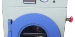 Vacuum Oven