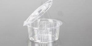 CLAMSHELL CONTAINERS