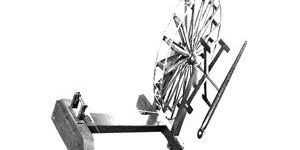 Wooden Spinning Wheel