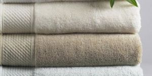 Solid Bath Towel Basic Towel