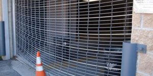 Grill Pipe Rolling Shutter