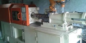 Indomax Injection Molding Machine 1