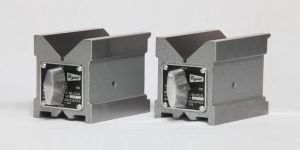 CRYSTAL MAGNETIC V BLOCKS